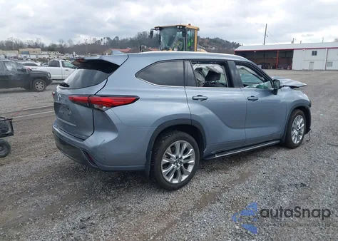 2021 Toyota Highlander Limited z USA, uszkodzony, nr VIN 5TDDZRBH0MS108653